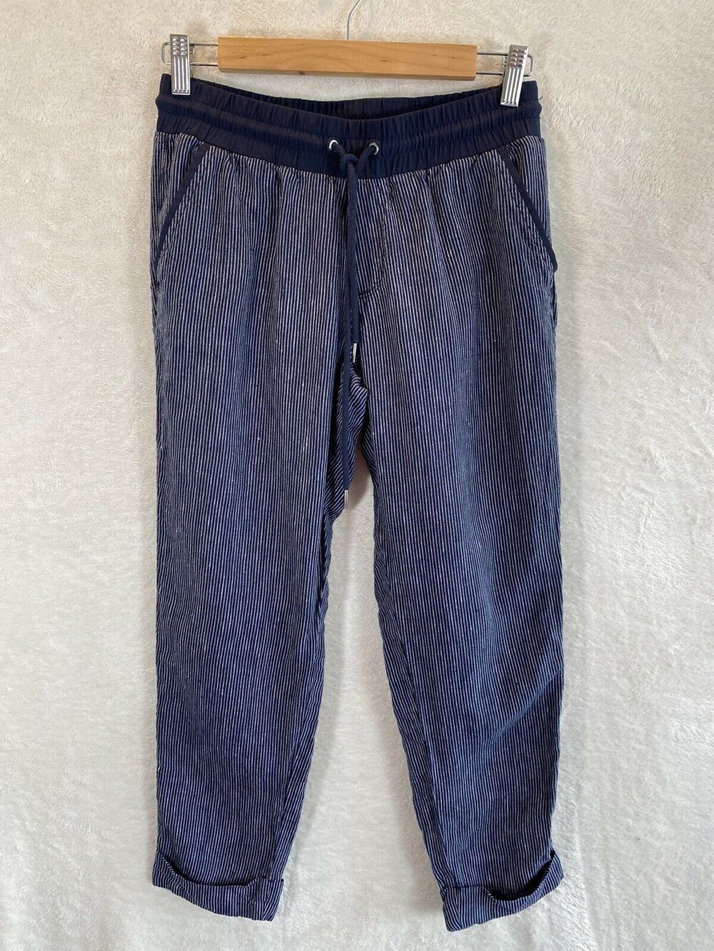 Athleta Bali Linen Crop Cuff Ankle Blue White Stripe Work Travel Pants size 2